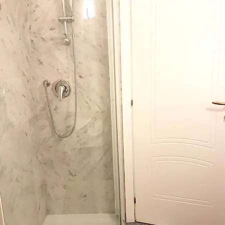 Avenue Florette Apartman *