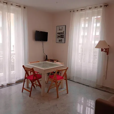 Apartman Avenue Florette